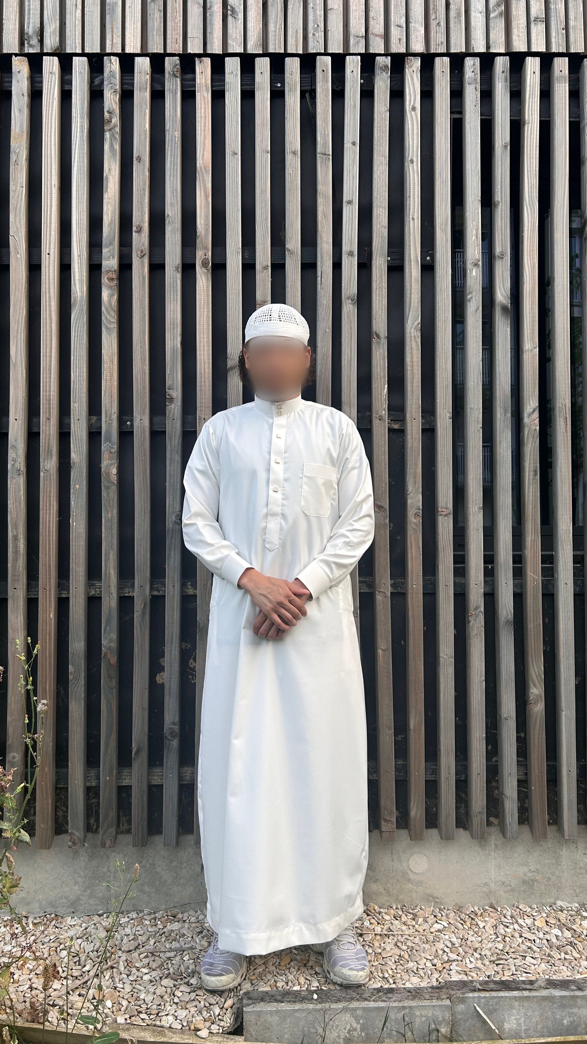 Ajū blanc cassé bouton doré