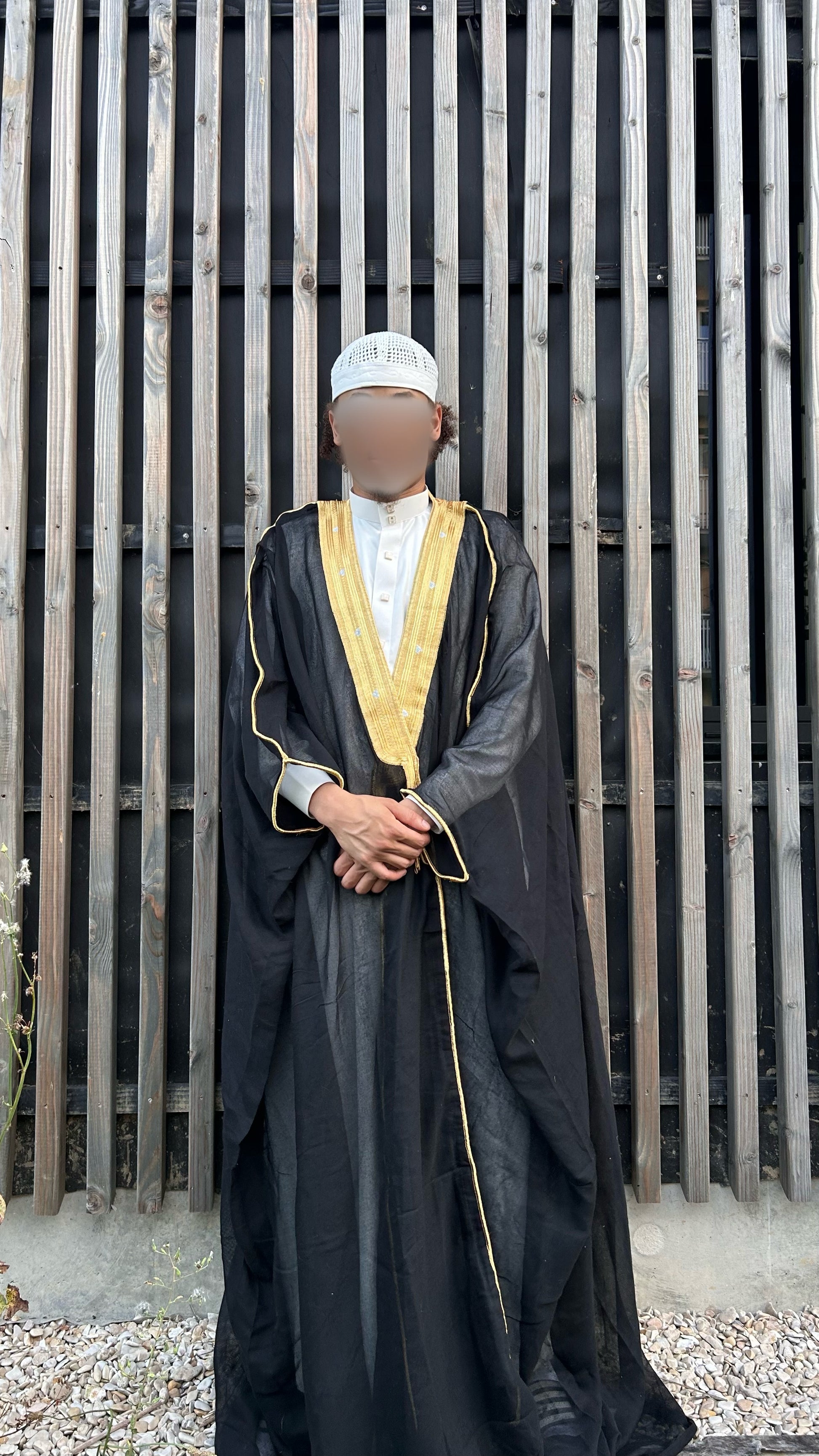 Bisht noir
