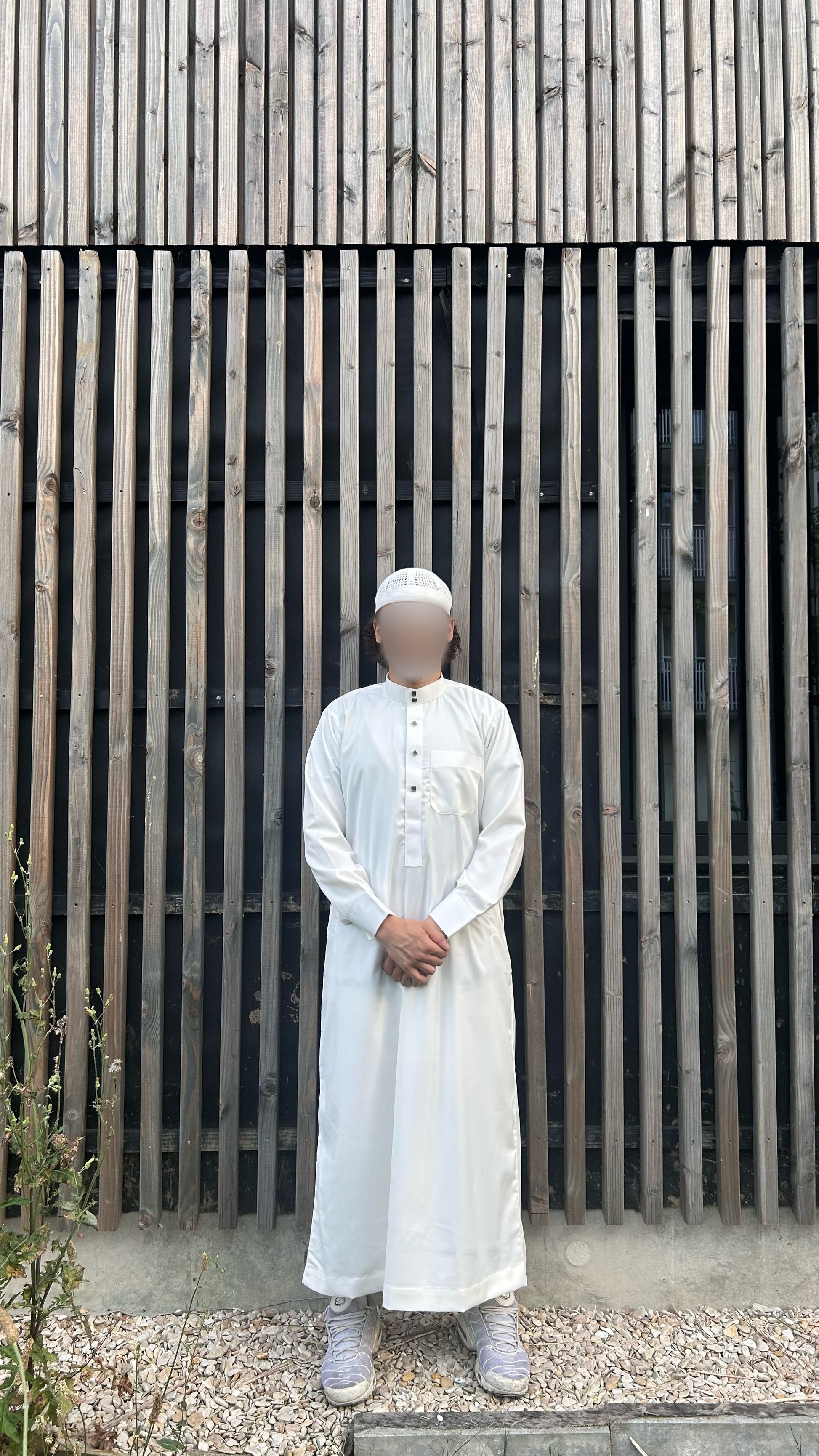 Ajū blanc cassé bouton noir