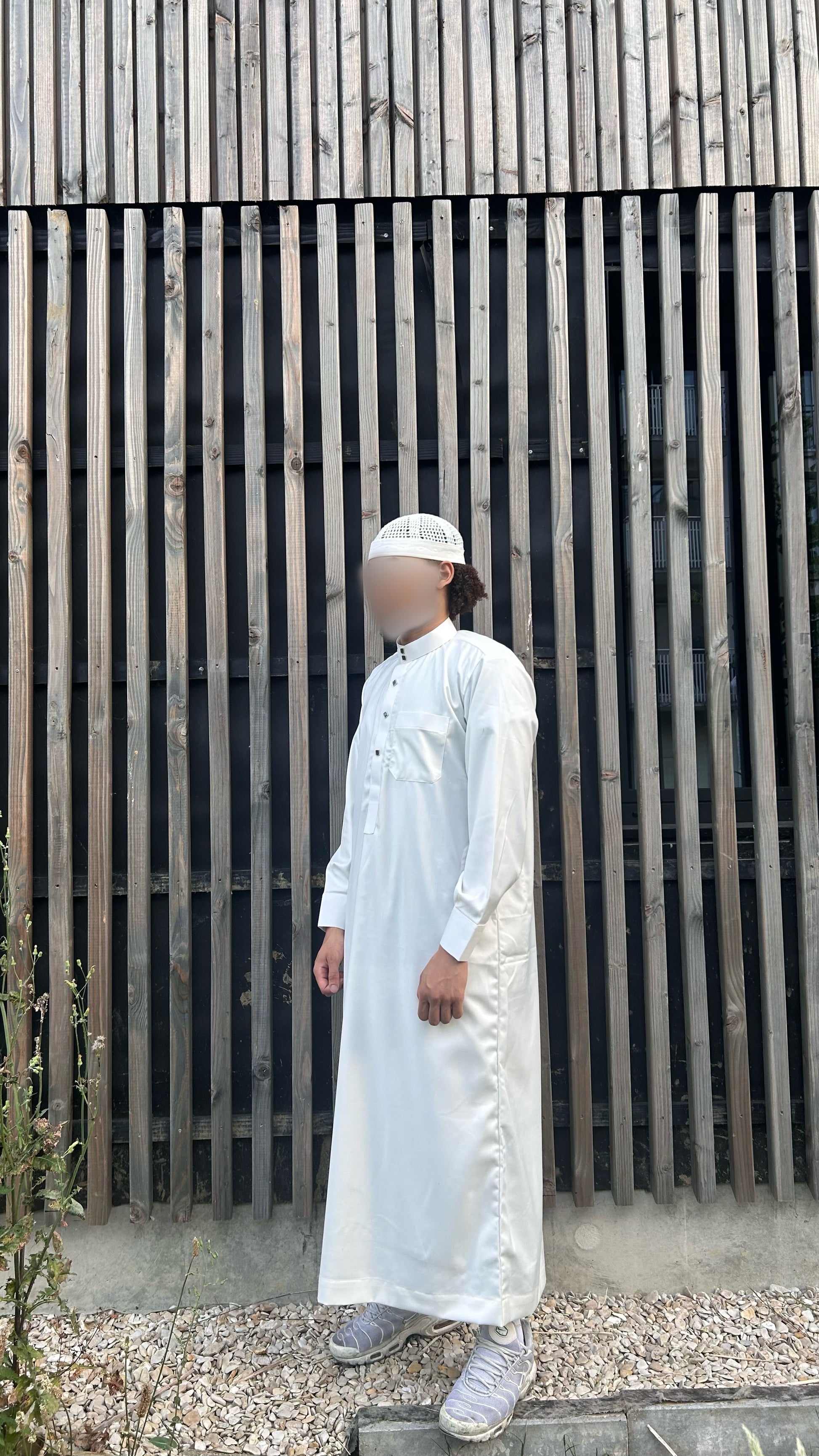 Ajū blanc cassé bouton noir